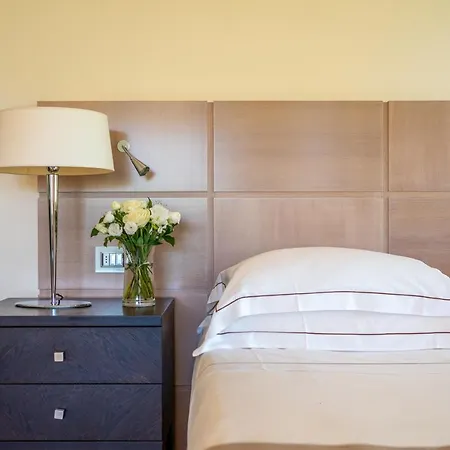 Ξενοδοχείο L'ea Bianca Luxury 5*