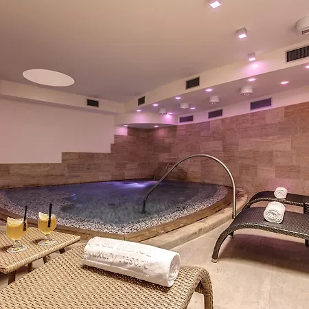 L'ea Bianca Luxury Hotel 5*