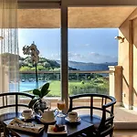 L'ea Bianca Luxury Ξενοδοχείο 5*