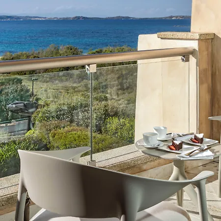 L'ea Bianca Luxury Hotel