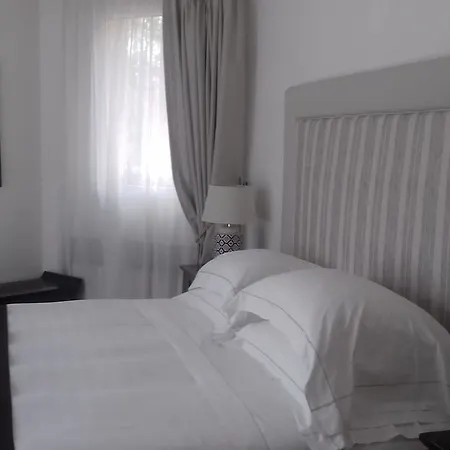 فندق إليا بيانكا لوكجوري 5*