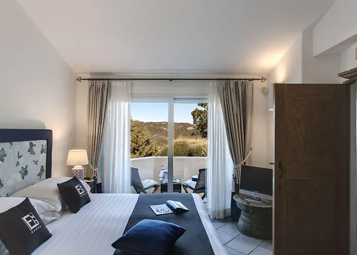 L'ea Bianca Luxury Hotel 5*