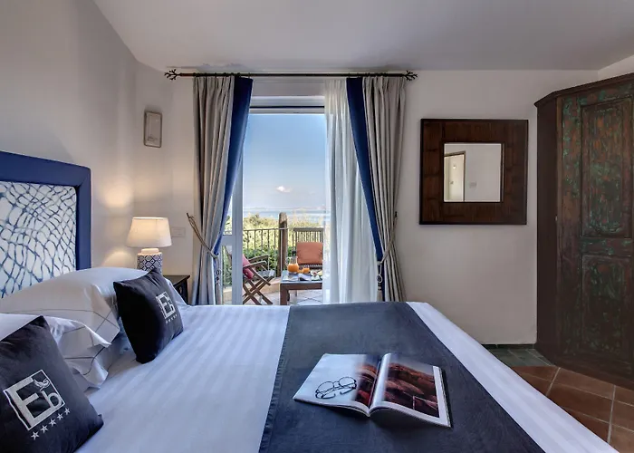 L'ea Bianca Luxury Szálloda Baja Sardinia