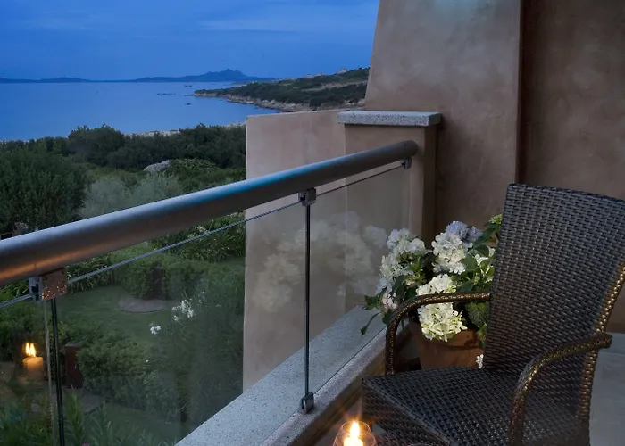 Hotel L'ea Bianca Luxury Baja Sardinia