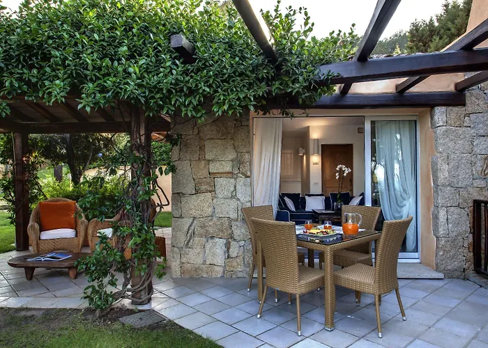 Szálloda L'ea Bianca Luxury Baja Sardinia