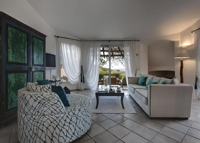 L'ea Bianca Luxury 5* Baja Sardinia